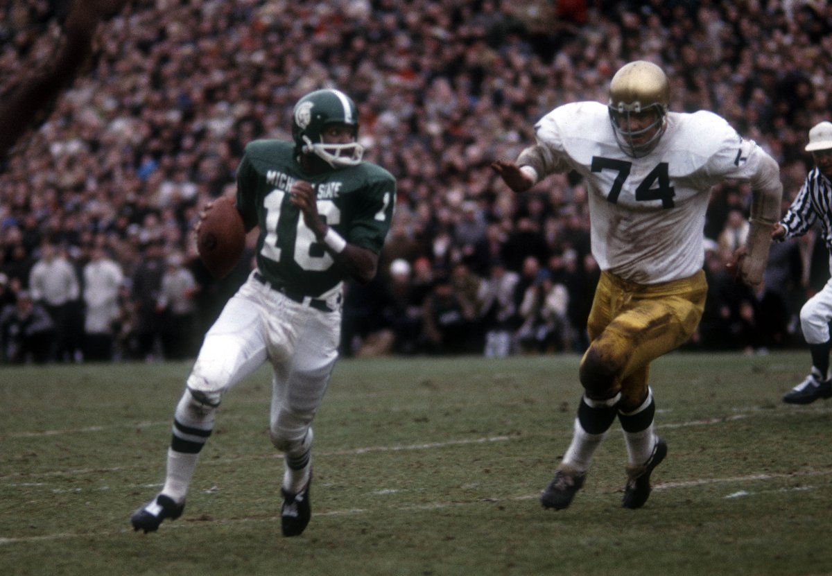 Three-sport Notre Dame star Kevin Hardy, a key member of the 1966 Fighting Irish national champion football team, passed away at 78 earlier this week. on3.com/teams/notre-da…