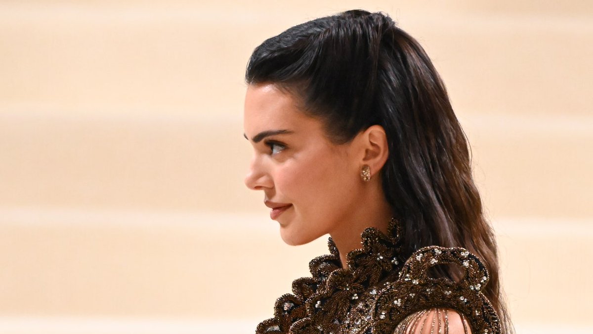 If Kendall Jenner Was the First to Wear Her Met Gala Dress, What Is Winona Ryder Wearing in These Pics? glmr.co/gKrRYQg