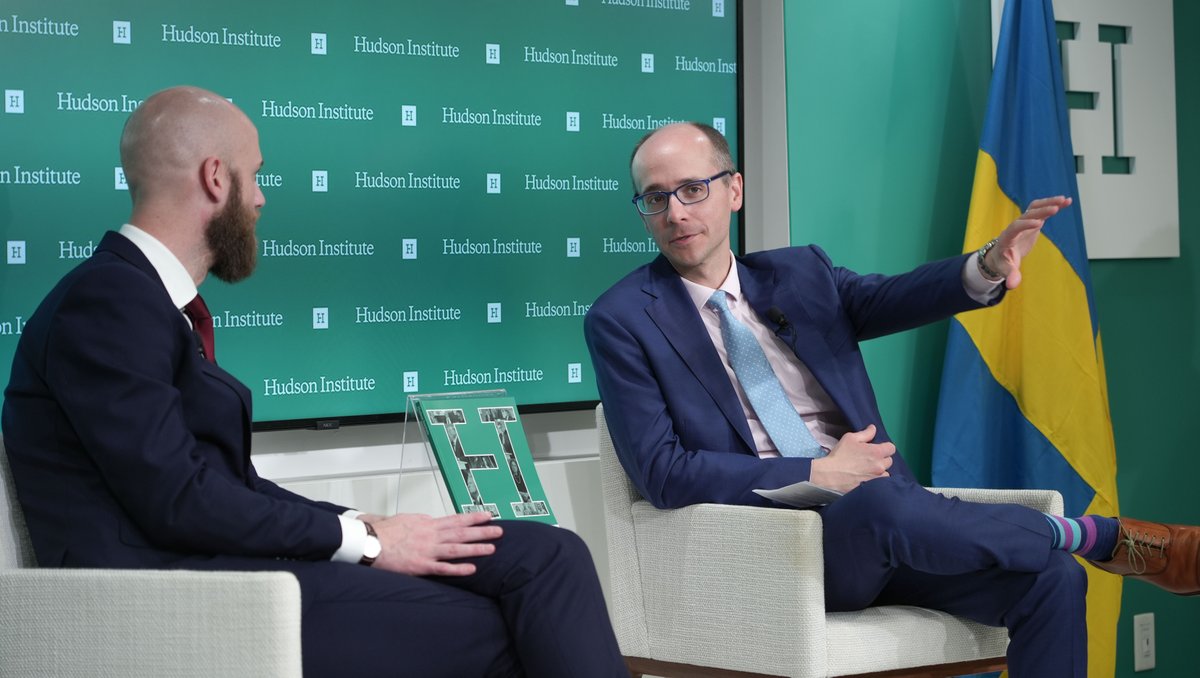 LIVE 🇸🇪 Swedish Minister for Civil Defense @CarlOskar sits down with @dankochis to examine how #Sweden employs a whole-of-society approach to strengthen its total defense. Watch: hudson.org/events/how-civ…