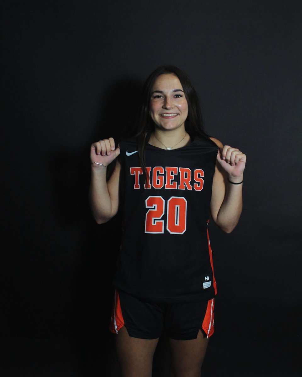 Kylie Ross (@kylie2025) on Twitter photo Thankful and blessed to receive a full scholarship to play basketball and further my education at <a href="/ECUTigersWBB/">ECU Tigers WBB</a> thank you <a href="/HeatherRobben/">Heather (Robben) Hurt</a> <a href="/kaitlyn_hodgins/">Kaitlyn Hodgins</a> <a href="/professormcgaha/">Jeff mcgaha</a> for believing in me. Thankful and blessed to receive a full scholarship to play basketball and further my education at <a href="/ECUTigersWBB/">ECU Tigers WBB</a> thank you <a href="/HeatherRobben/">Heather (Robben) Hurt</a> <a href="/kaitlyn_hodgins/">Kaitlyn Hodgins</a> <a href="/professormcgaha/">Jeff mcgaha</a> for believing in me.