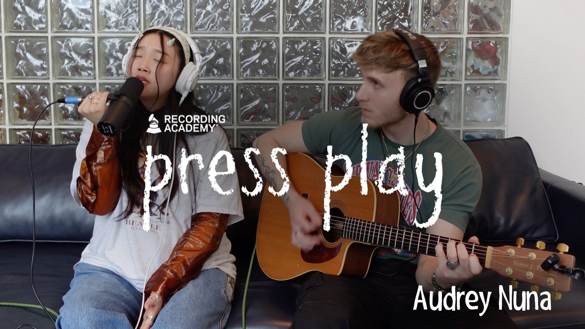 #PressPlay ▶️ Watch @AudreyNuna perform a breezy acoustic version of 'Starving' 🎶 youtu.be/G3RBUcPYegE