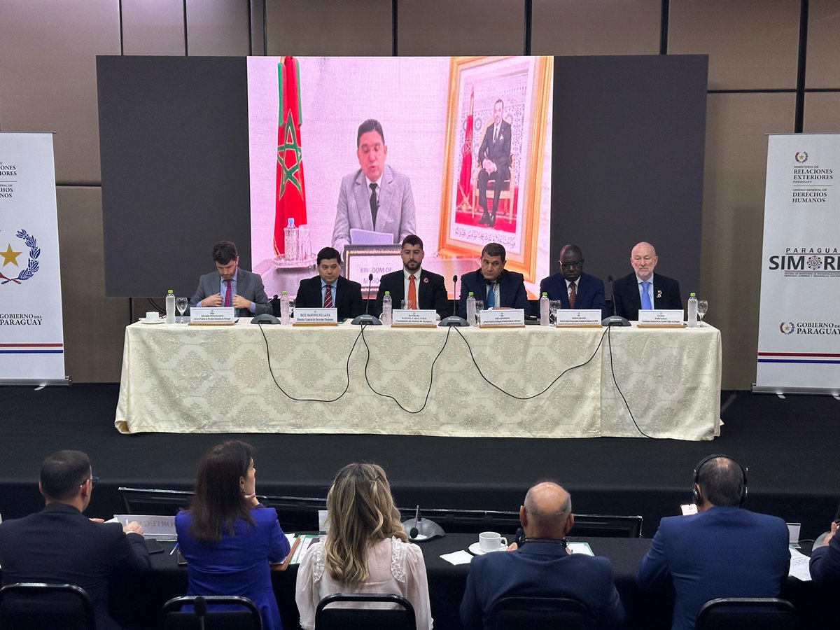 M. Nasser Bourita a prononcé, aujourd’hui, une allocution lors du 2ème séminaire international sur les mécanismes nationaux de mise en œuvre et d’élaboration de rapports en matière des droits de l'Homme qui se tient les 8 et 9 mai courant à Asuncion. 📺tinyurl.com/4zbcf5tw