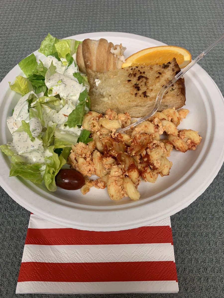 parkpete8's tweet photo. You are “Pasta” tively an amazing PTO!  Thank you for the Italian Feast!
@PtoRucker 
@RuckerRocks https://t.co/kGVyWJmEiv