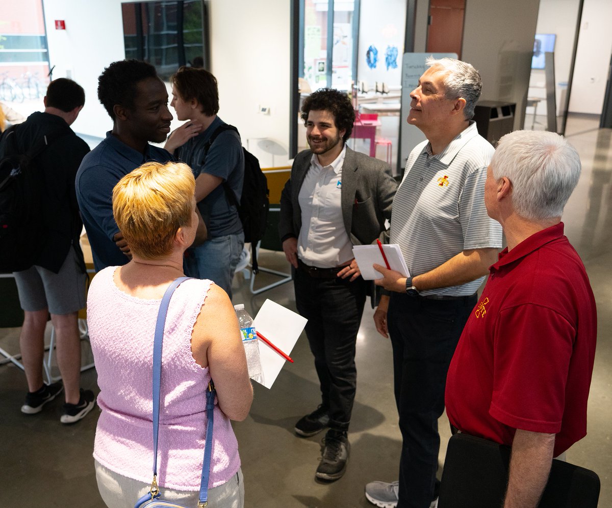 MarelliTech's tweet image. #Marelli has recently launched a #DesignSprint in collaboration with the @CyclonesInnov8 at Iowa State University (USA). Selected students will help design future cockpits along our teams over 3 months.