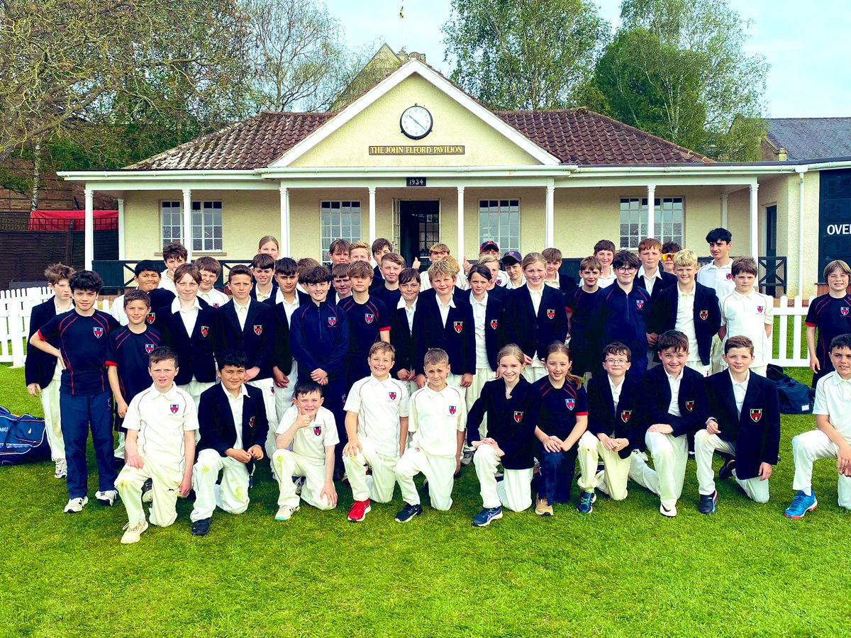 A great afternoon of @Mount_Kelly Prep Cricket. Thank you @QueensCollSport for hosting all our matches today. A beautiful afternoon to be playing sport and all matches played in great spirit. #MKSport