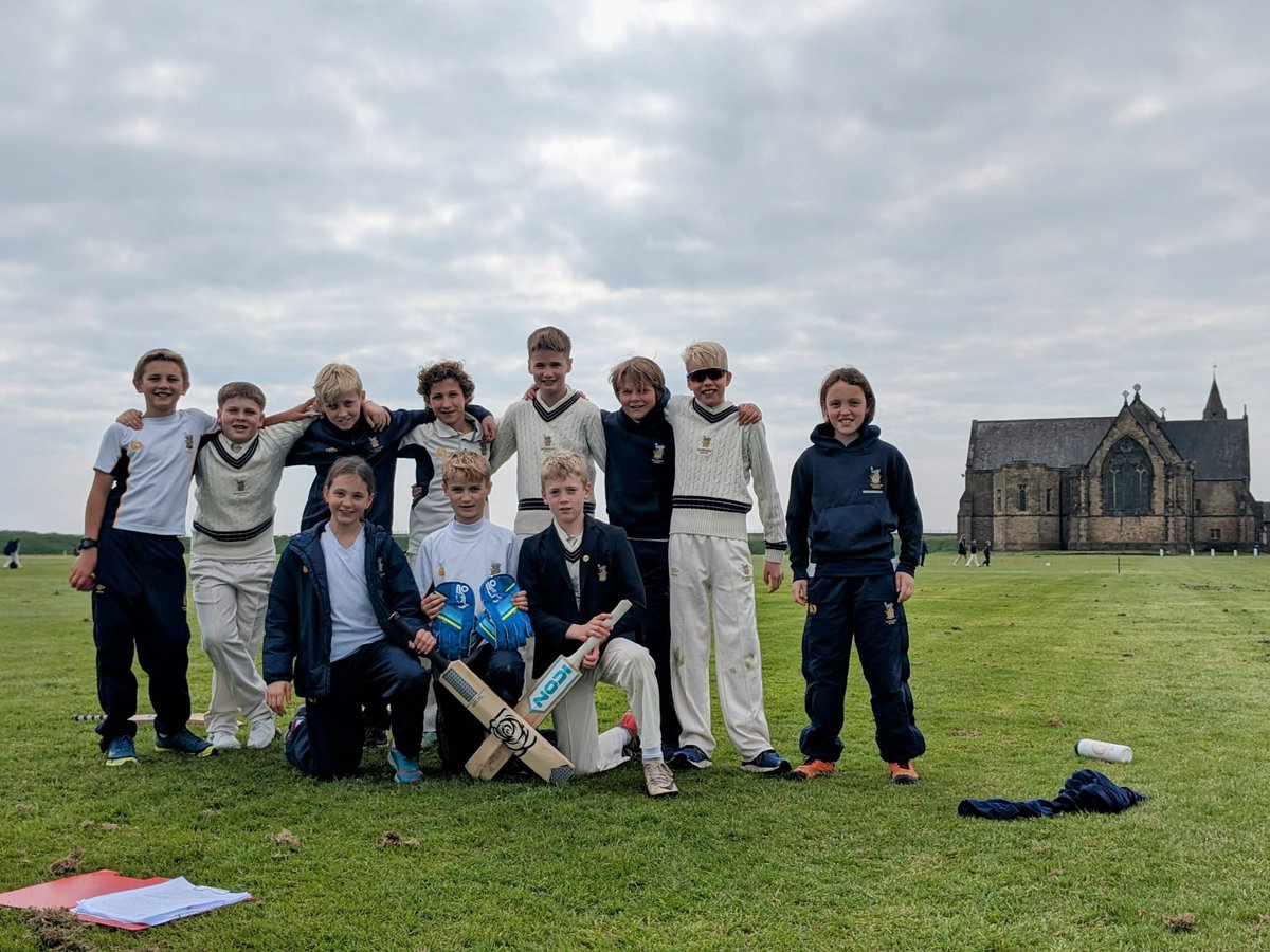 Mixed cricket at U11ABCD and U9AB level with @RossallSchool @hunterhall_sch