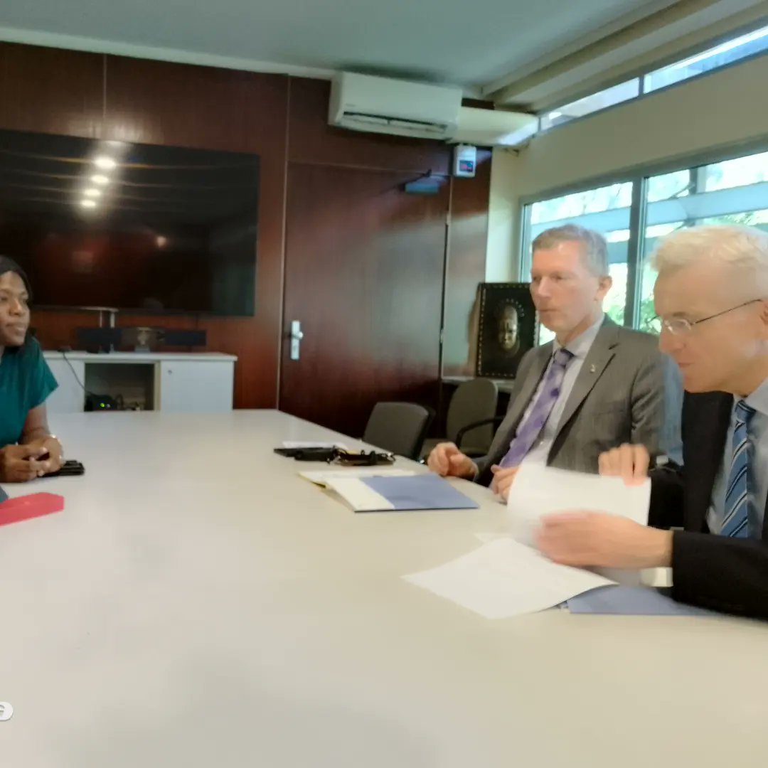 DevtGlowing's tweet photo. The Education Sector Enhancement Project (ESEP) of our organization got a quantum leap with the partnership with the  German Missions in Nigeria. This partnership is an intervention to provide school furniture  for a public primary school in the Alimosho LGA. https://t.co/vkCrAKftRw