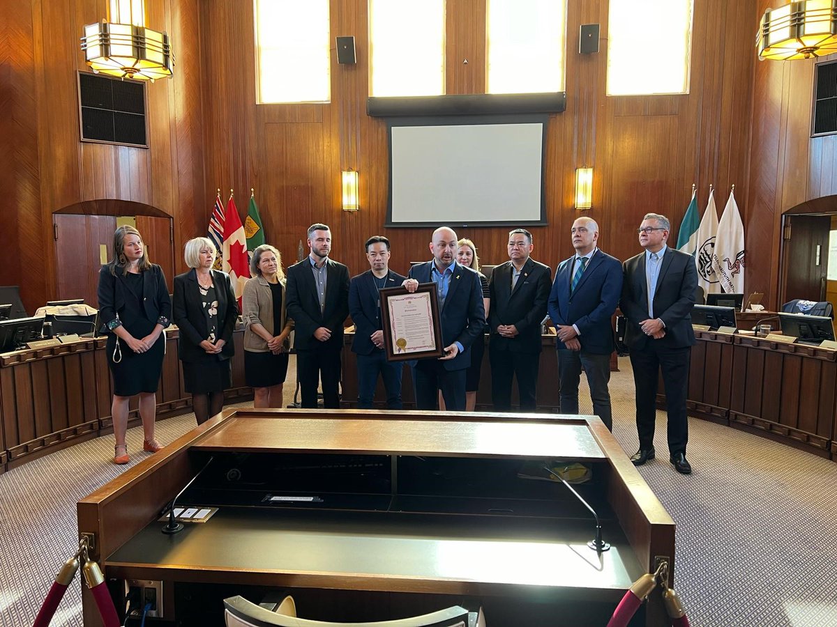 Wonderful to attend the proclamation ceremony for #JewishHeritageMonth at the @CityofVancouver. Thank you, Mayor @KenSimCity and Council, for honouring the traditions, resilience, and historical contributions of the Jewish community here in Vancouver and beyond. #vanpoli