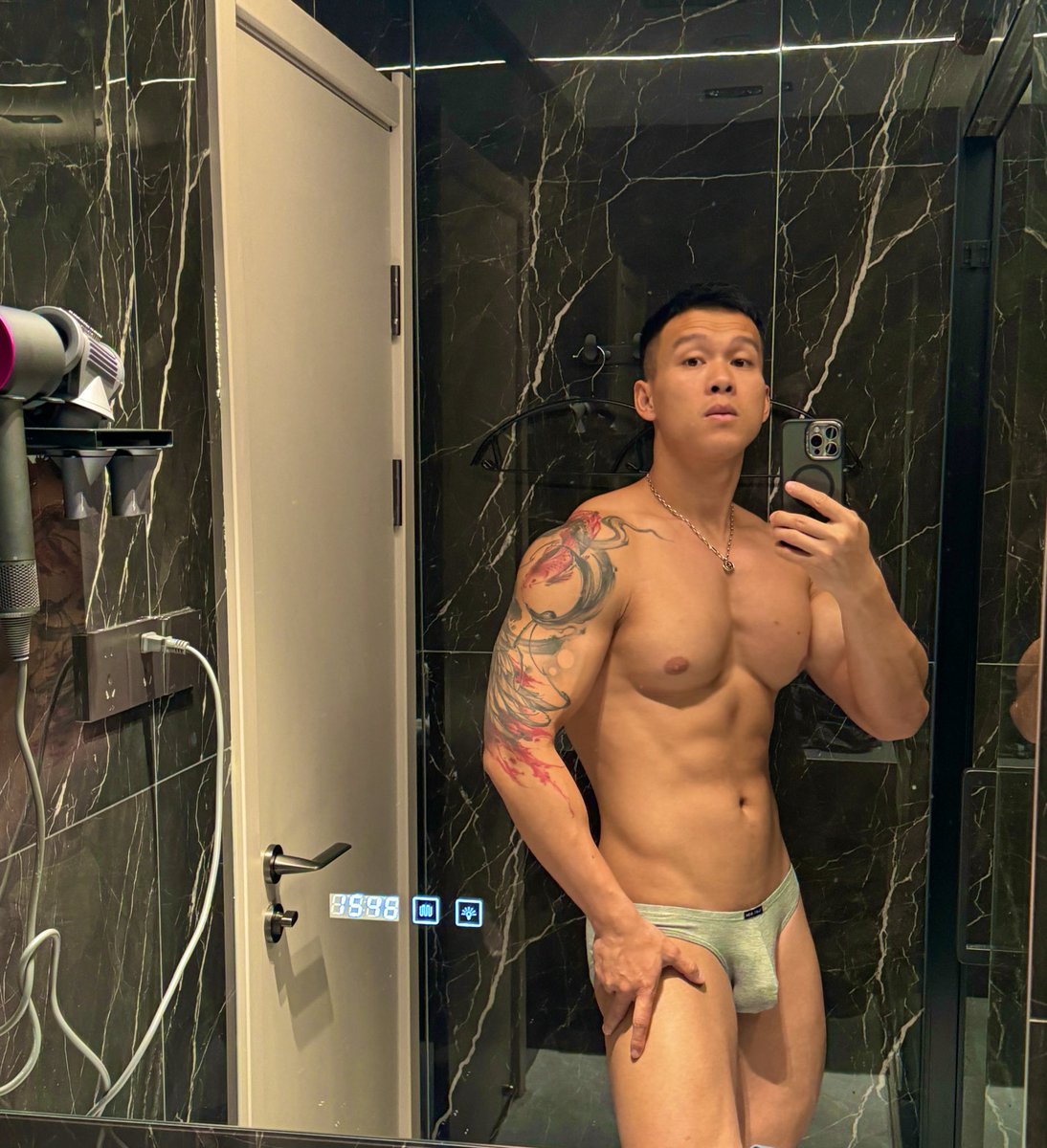 夏天开始训练了，给自己两个月增肌时间吧