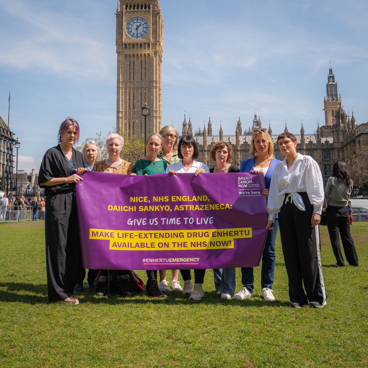 A huge thank you to the incredible women who joined us in parliament today. Their message to @NHSEngland, @NICEComms, @DaiichiSankyoUK and @ASTRAZENECAUK was clear: 'Give us more time to live. Make #Enhertu available on the NHS now.”