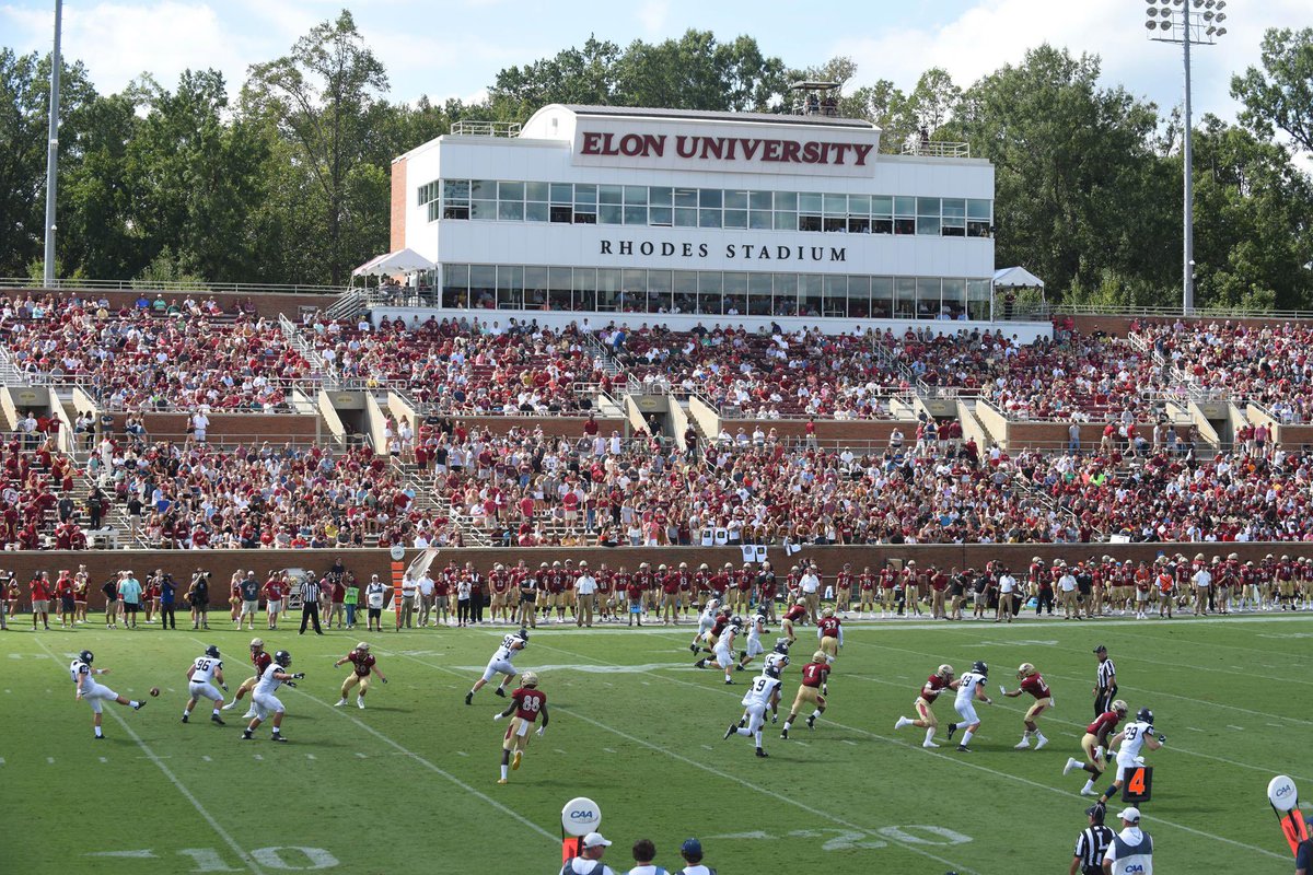 After a great visit I’m extremely blessed to receive an offer from Elon University ! @ElonFootball @TonyTrisciani @CARDBALL1 @JosephABenton2 @RivalsFriedman @adamgorney @MohrRecruiting