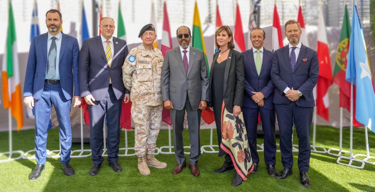 President @HassanSMohamud commemorated #EuropeDay, expressing gratitude for the EU's support. He reaffirmed Somalia's commitment to democracy, strengthening ties, and driving progress through stronger bonds with the EU. The President reiterated the Somalia government's unwavering