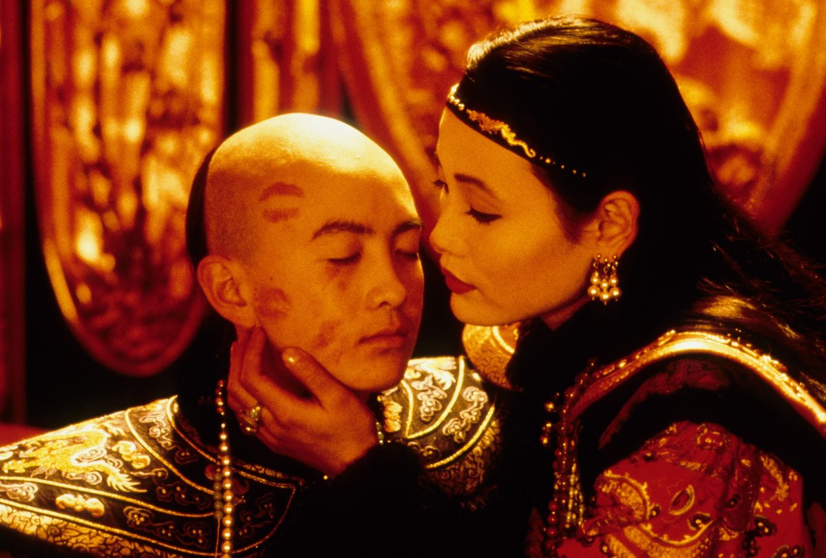 TheOliverStone's tweet photo. My review of #BernardoBertolucci's hypnotic #TheLastEmperor (linked below), written for @nytimes back in 1998 , as well as some current thoughts on the film. 
https://t.co/3u9u3OYLdu https://t.co/yM7W8sm85s