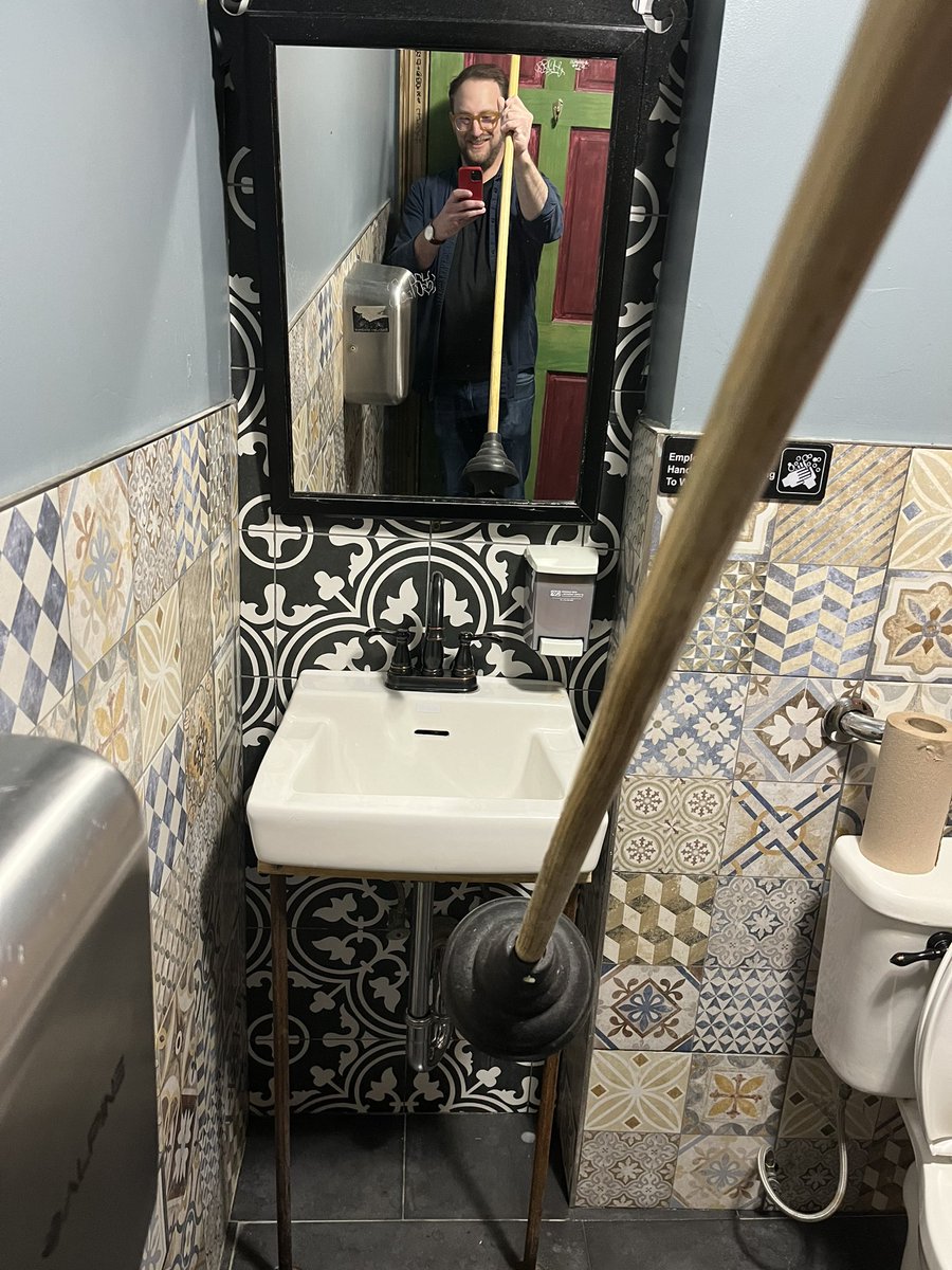 max fine tweet media