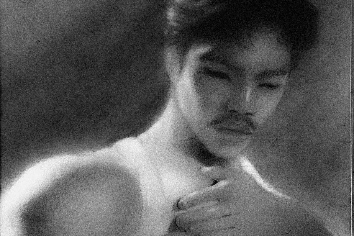 softfairy05's tweet photo. SKINARCHITECTURE
A charcoal drawing on sketchbook 
2024 https://t.co/N1EVyQVrwC