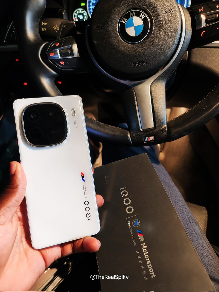 Since I couldn't have the S23 Ultra BMW M Edition, this is the next best thing. 😊 #IQOO12 #Vivo #IQOO 

Why?

Because I bleed @bmw and @bmwm 💪😎