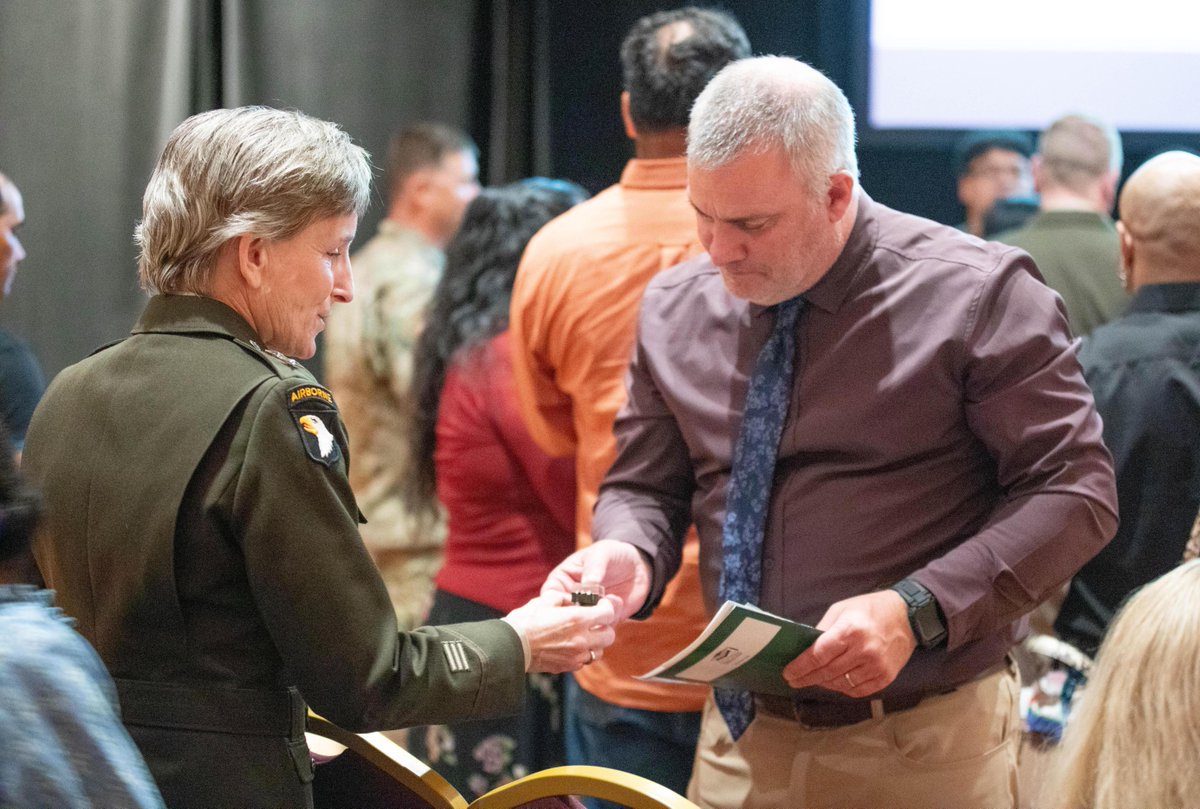 High school seniors were honored for enlisting in the U.S. Military at the Our Community Salutes event in Fayetteville, NC. MG Stacy Babcock met with the five Army Reserve enlistees and their families during this inspiring event. #salute #possibilities #armyreserve