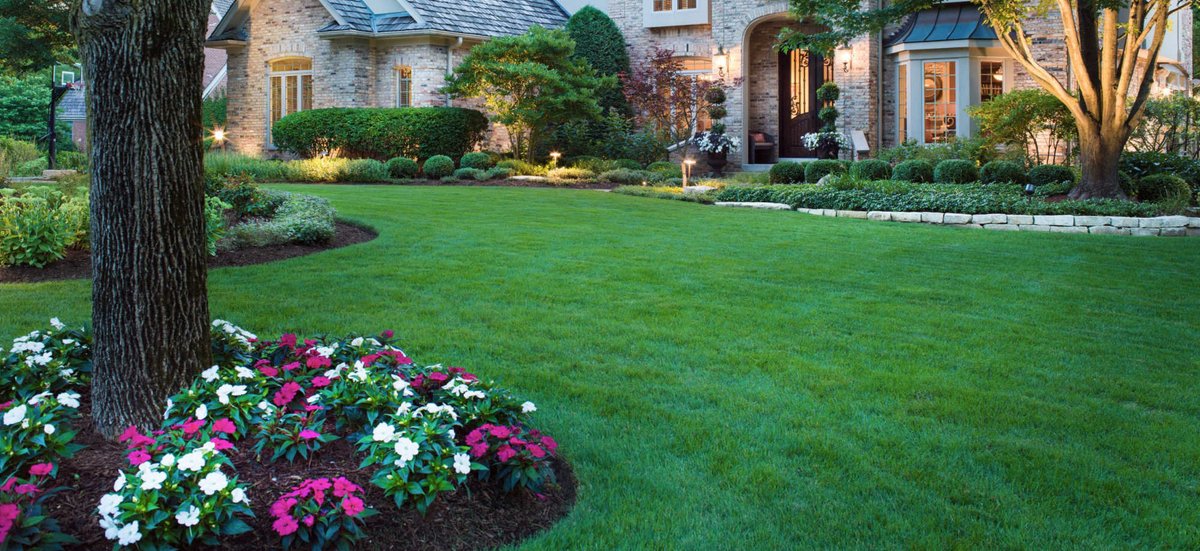8 Considerations To Take That Will Help You Create A Great Landscape Design…
LEARN MORE... davislandscapeky.com/8-consideratio…

#landscaping #landscape #hardscapes #patios #walkways #driveways #retainingwalls #pavers #paverpatios #nky #northernkentucky #cincinnati