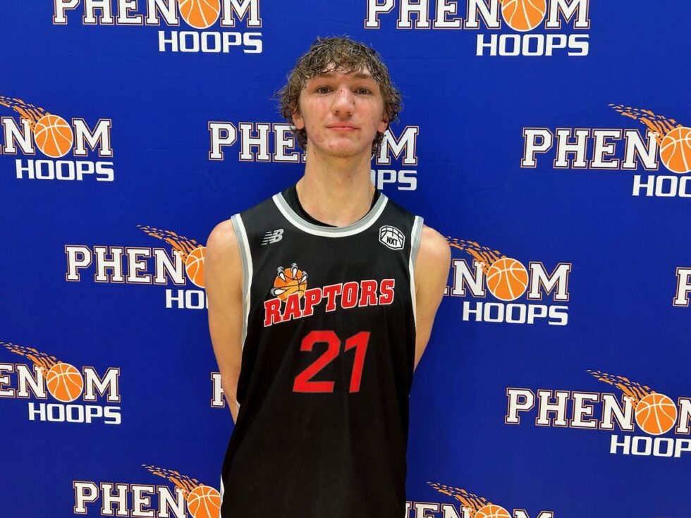 Late Steal in the Class of 2024: Cooper Kowalski
#PhenomHoops 

College Coaches should look his way: phenomhoopreport.com/late-steal-in-…
