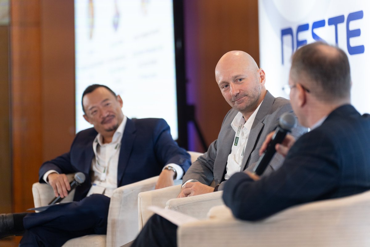 Our Head of #AlternativeFuels & #CarbonMarkets, Jesper Soerensen, joined the panel at the @ArgusMedia #Biofuels & Feedstocks Asia Conference 2024, Singapore to discuss #maritime #decarbonisation trends. Learn more about KPIOceanConnect: kpioceanconnect.com #Shipping #EUETS