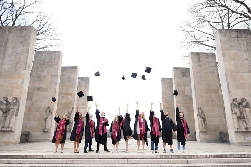 Hats off 2024 graduates! We could not be more proud of all of our students graduating and joining the @vt_alumni nation! 🎉🎓
#HokieGrad #VT24