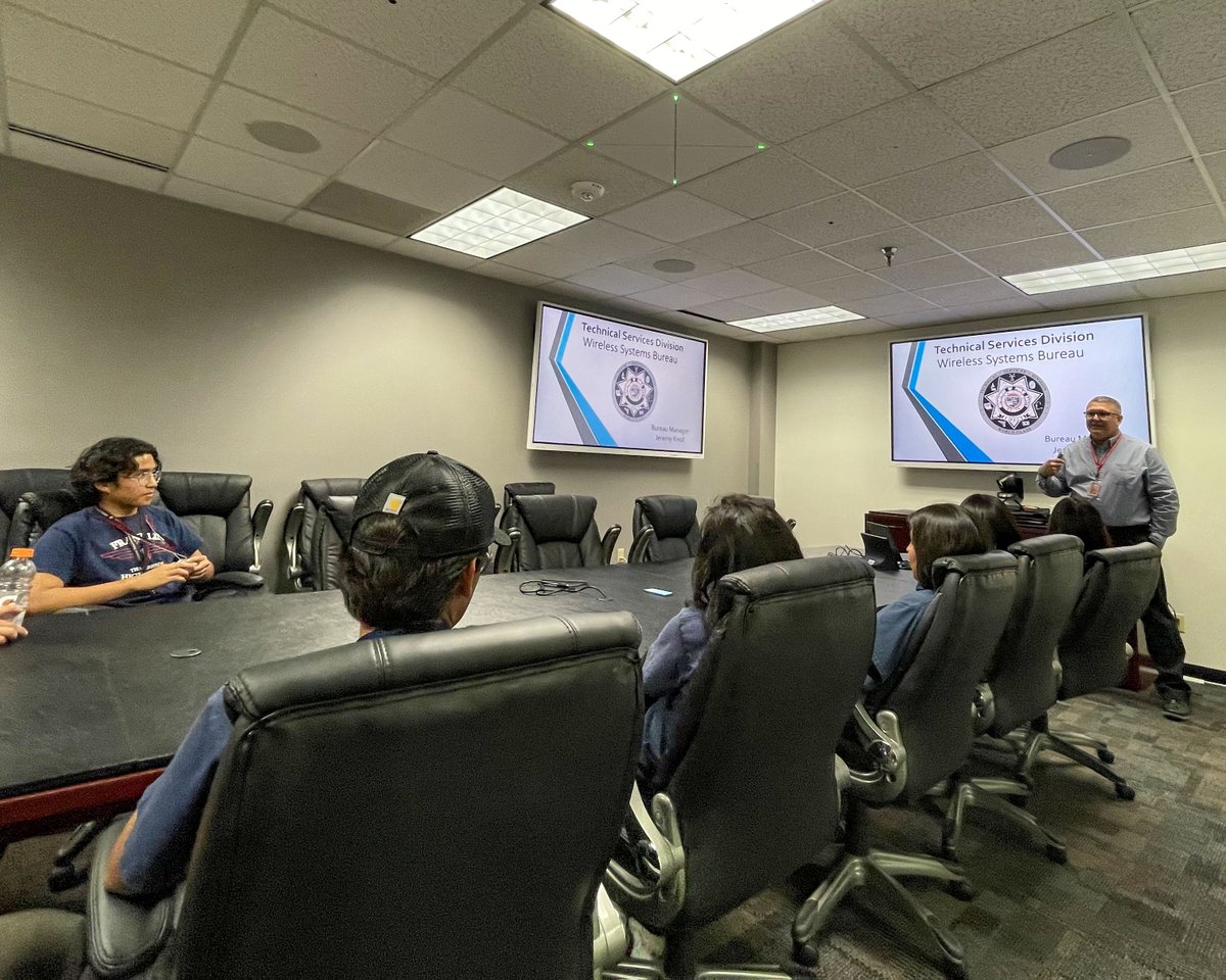 Arizona_DPS's tweet photo. ... and much more! Educators interested in arranging a job shadow and tour for their students can contact internships@azdps.gov to learn more!
#AZDPS #AZTroopers #CourteousVigilance https://t.co/ZYm3RRO3We