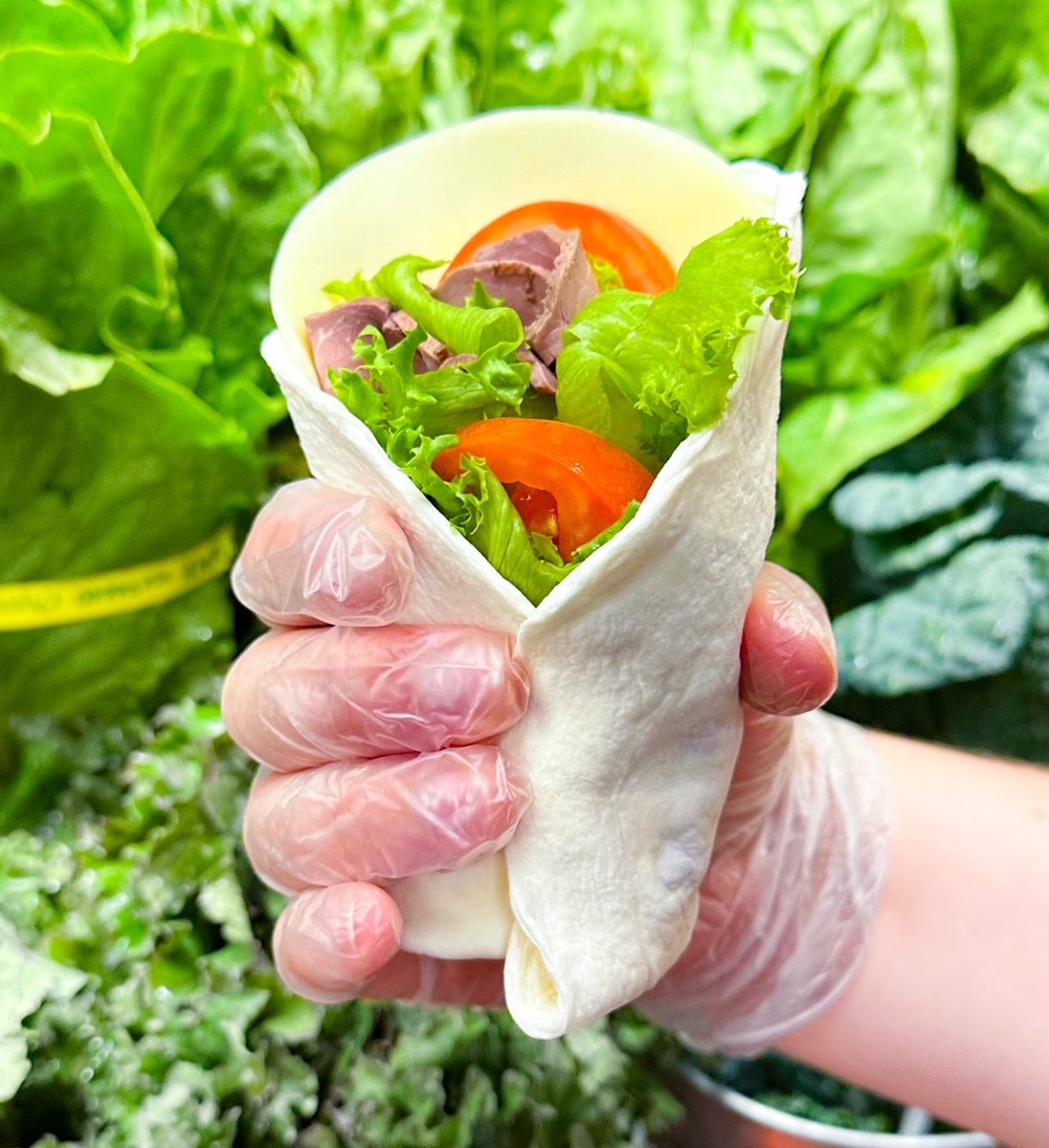 NEW! 😄 You can now order custom wraps featuring Egglife's #glutenfree #dairyfree #keto wraps at our deli counter! 🌯🥚