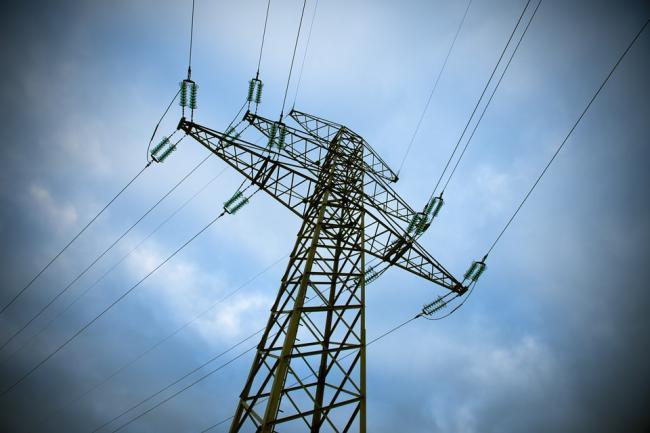 AN overnight power cut in the Malton and Norton area was due to a high voltage fault. dlvr.it/T6byXR 🔗 Link below