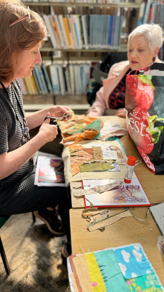 🧵 A joyous sewing/making session in good company today! The first of our patchmaking sessions went really well! It's amazing what can be achieved in a couple of hours! Hands up if you want to do it again! Thank you @wirralmakefest & @hoylakebeach @quiltstitchsocial