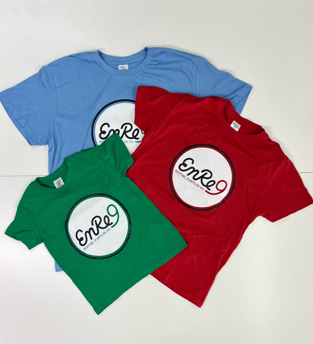 Acabades de sortir del forn, aquí tenim les samarretes de l’Enre9! 🎉🙌

Pots trobar-les al local de La Baldufa (c/ Músic Vivaldi 12, bxs), i durant el festival, al punt d’informació dels jardins 1r de Maig! 

👉🏼Disponibles en 3 colors i en totes les talles, per només 6 euros😋