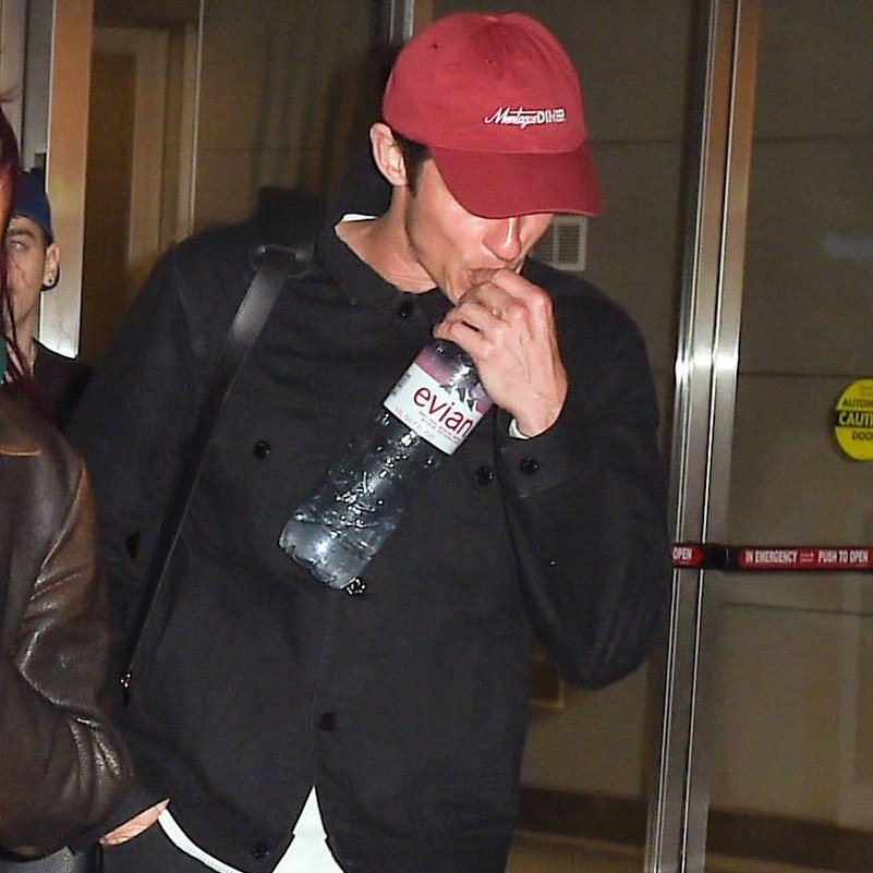 thinkerllum's tweet image. hi callum in cap