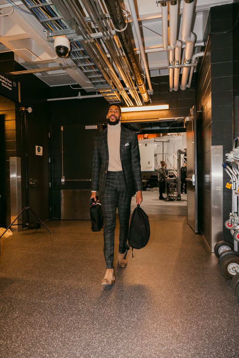 Best dressed in the league 🗣️ today's fit probably goes crazy 🔥 @leaguefits @GTemp17