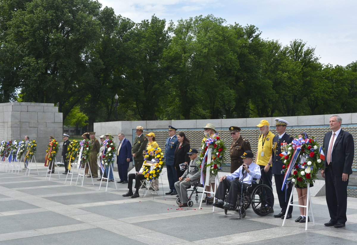 TODAY: A special ceremony at the World War II Memorial marked Victory in Europe Day with wreath layings and special tributes to veterans. Thanks to everyone who helped us celebrate #VEDay! #WashingtonDC