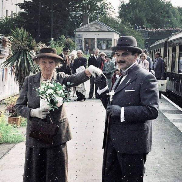 Taken in 1990 at Agatha Christie Festival in Torquay, a meeting was arranged between Miss Marple (Joan Hickson) and Hercule Poirot (David Suchet) portaying their characters.

Visited Christie’s house many times when I holidayed at Torquay was a beautiful place .