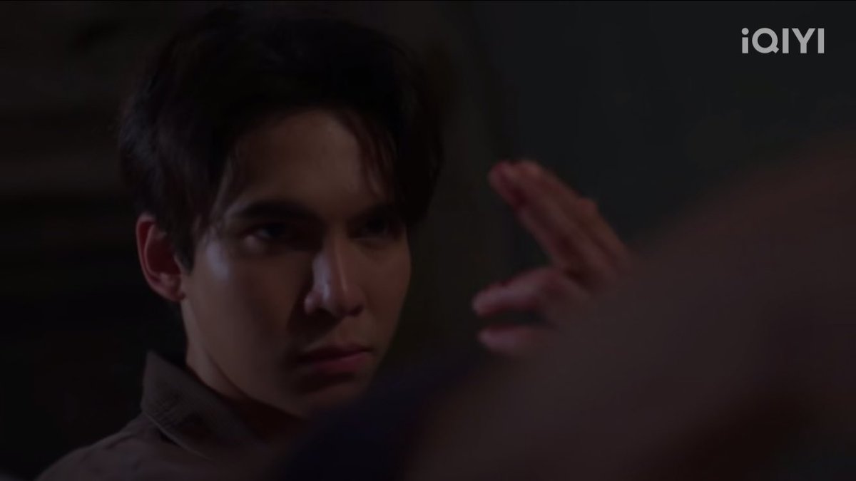 boozeandbl's tweet photo. #TwoWorlds #โลกสองใบใจดวงเดียว 
#TwoWorldsEP7

Me: D-D-Did I just say out loud, “Daddy!”?!?!? 😳😳😳 https://t.co/aP0SbHNArW