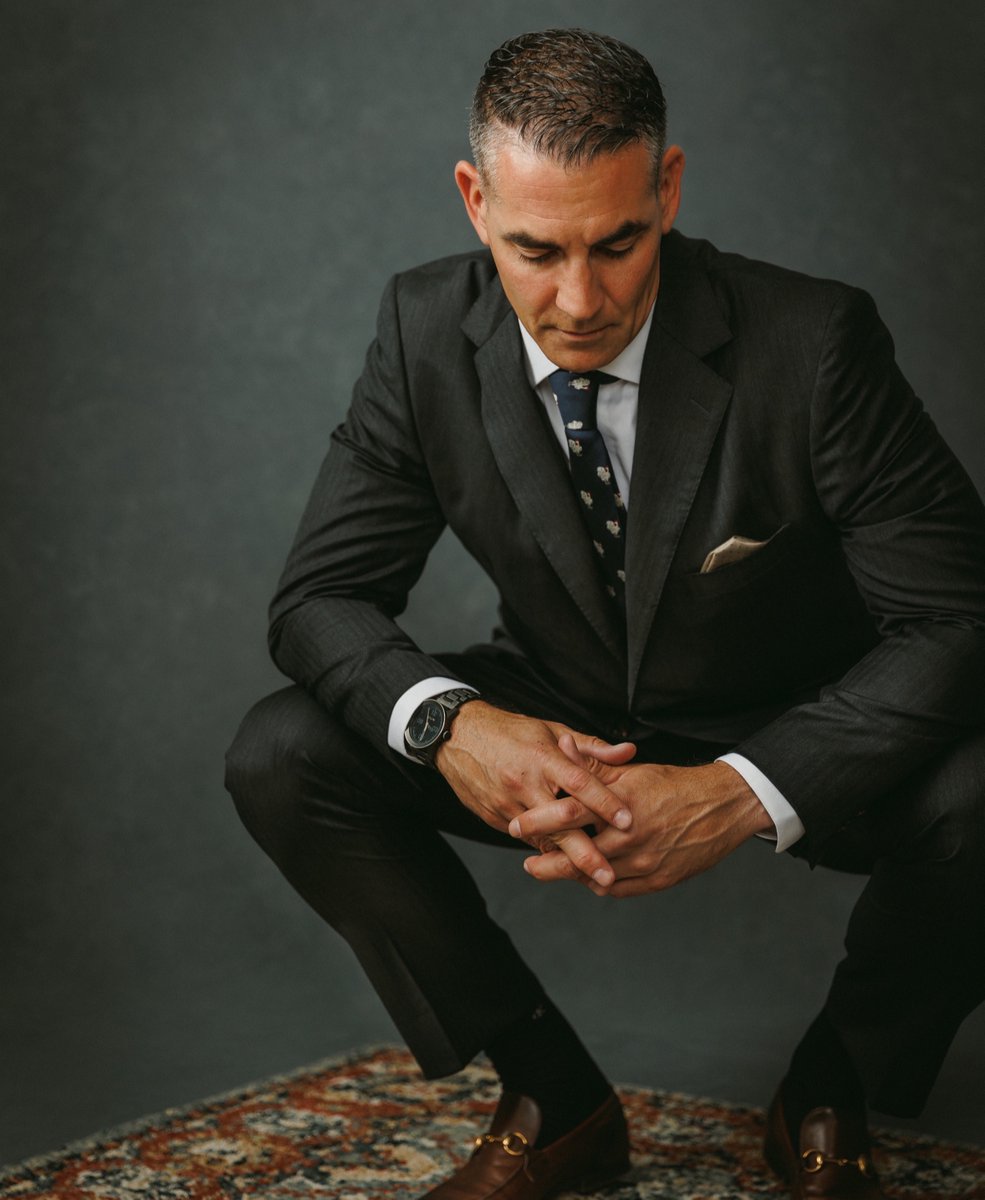 Superior tailoring yield superior freedom of movement.
#menswear #customsuit #mensstyle #mensfashion #tailored #bespoketailoring