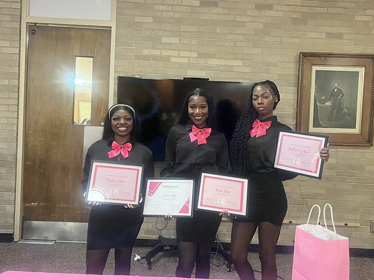 Preeminent Ladies Society tweet media