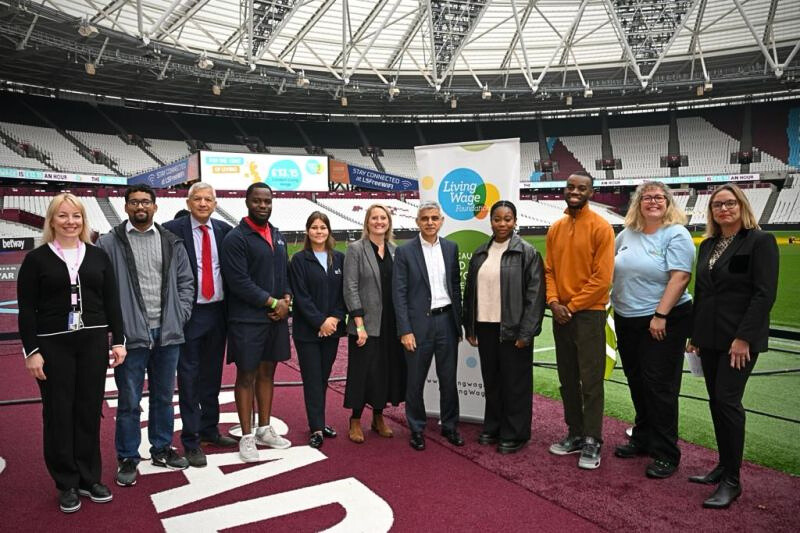 We're thrilled to announce that @LondonStadium has been shortlisted for the @LivingWageUK's 'Living Wage Champion Awards'. 🎉 As proud #LondonLivingWage employers, we recognize the importance of ensuring fair wages for all workers! 👉 Follow for the latest Park news.