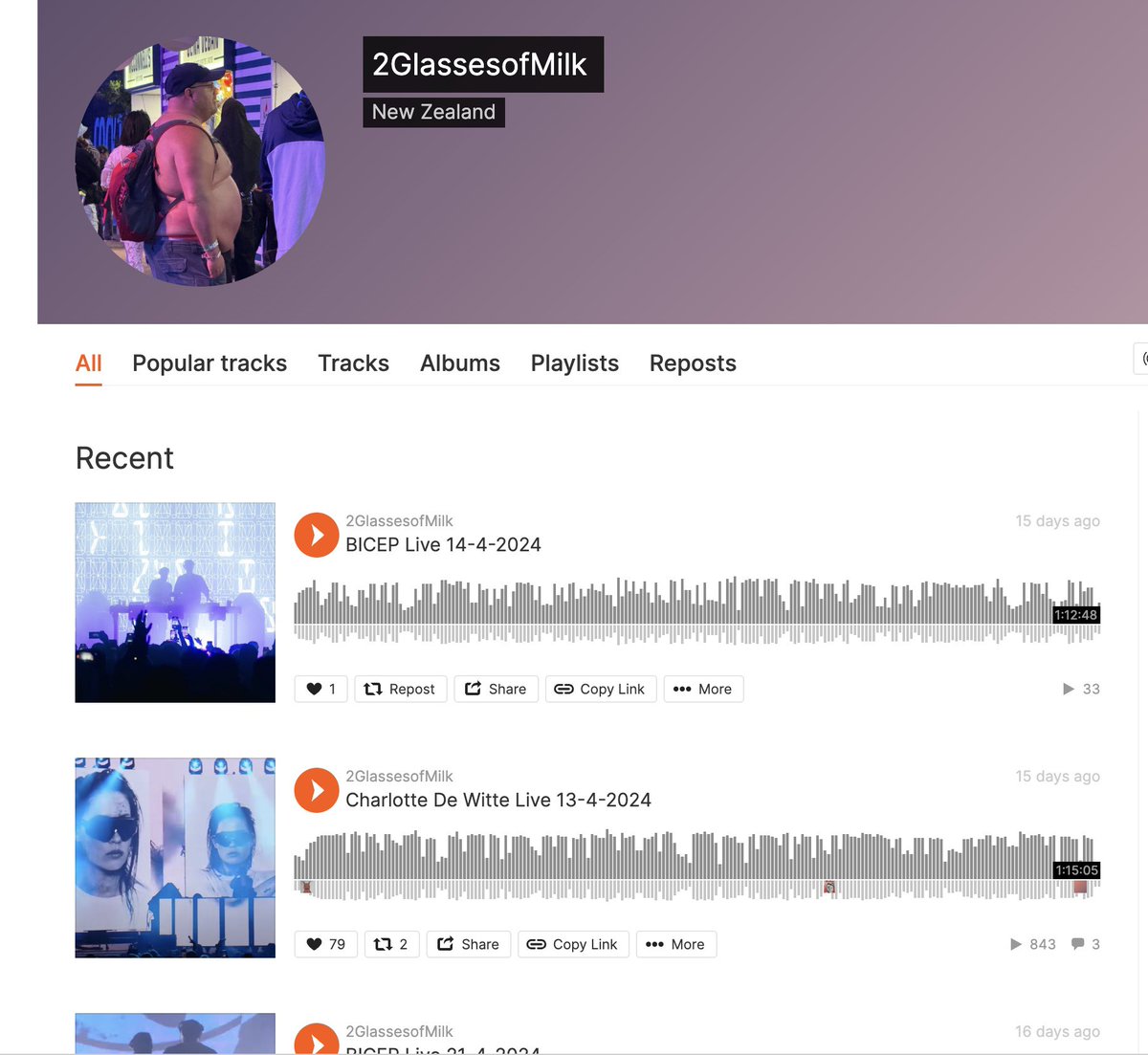Bruh who tf SoundCloud account is this 😂😂😂 posting ripped sets with the random fake Snax Styler pic from Coachella