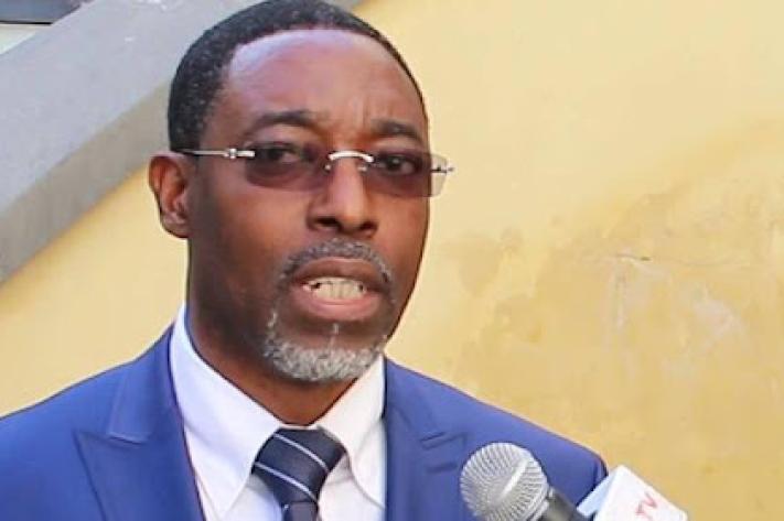 mediacongo's tweet photo. #RDC : Francis #Kalombo, coordonnateur/#Kinshasa d'#EnsembleMK, a été suspendu, selon lui à son insu, par le SG Dieudonné #Bolengetenge !
https://t.co/9ouHJnVEK6 https://t.co/KoopTVDtuh