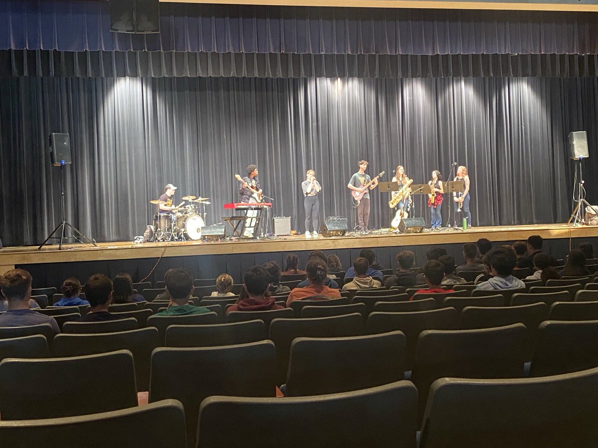 We enjoyed having Word on the Street from Tiffin University here to share their music with us.