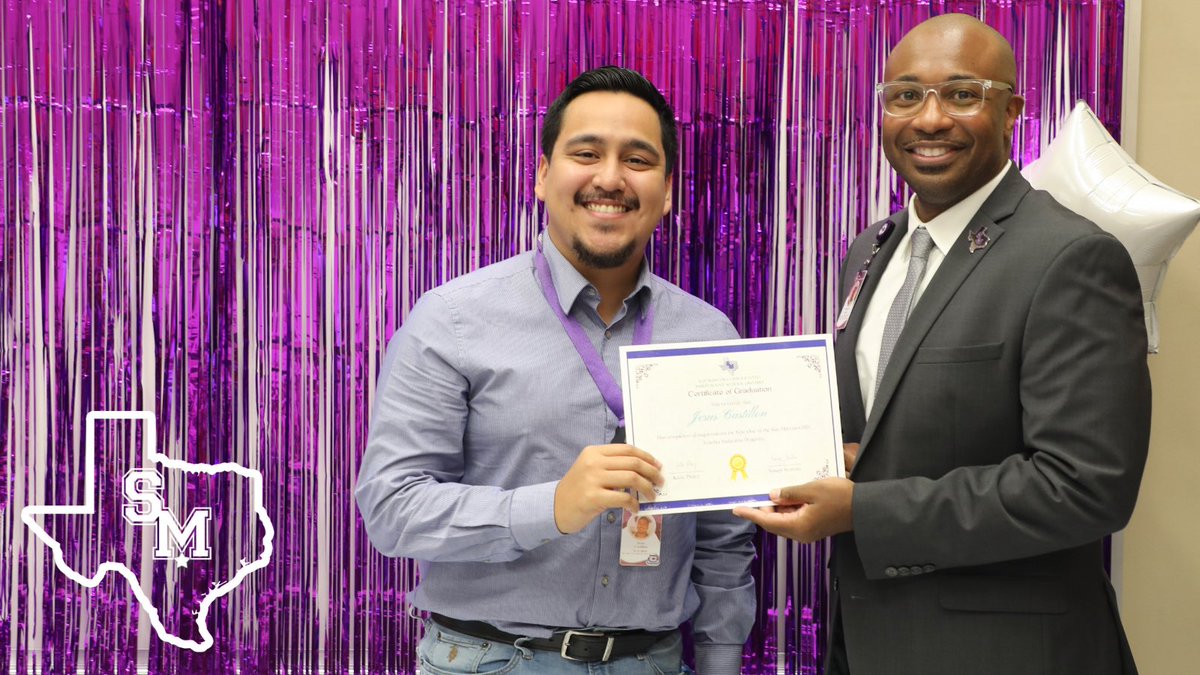 We celebrated our first-year educators with graduation-style ceremonies hosted by the #SanMarcosCISD Office of Academics on Tuesday, May 7 and Wednesday, May 8. We’re grateful for their hard work in the classroom and dedication to their students! #RattlerUp
