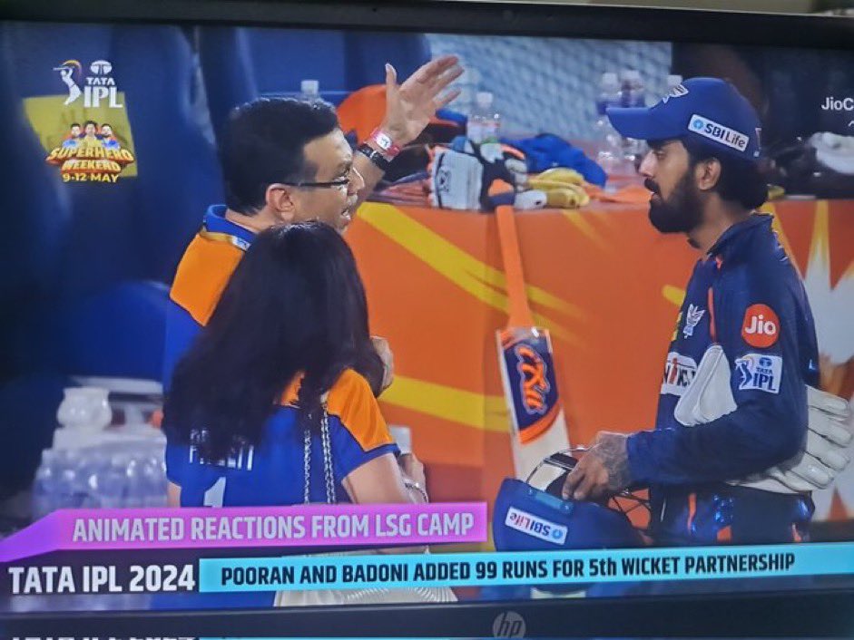 This is so sad, imagine doing this in front of the cameras to a guy who has captained ICT. This Goenka guy might be the worst IPL owner 🐷