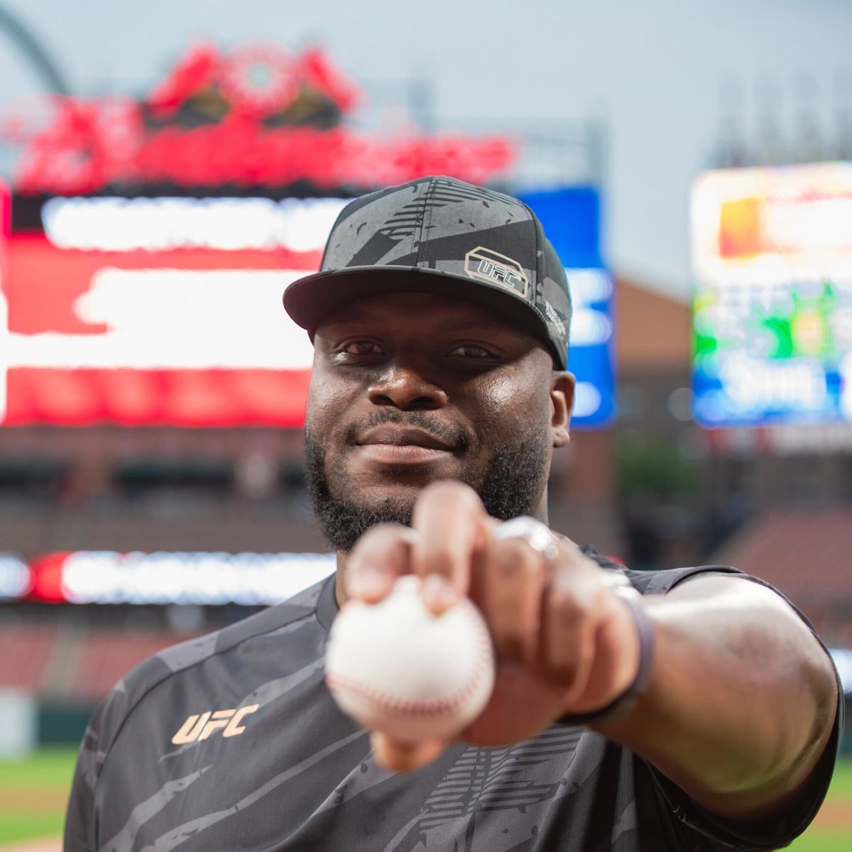 Great to have @Thebeast_ufc at the ballpark today! 🥊 #ForTheLou
