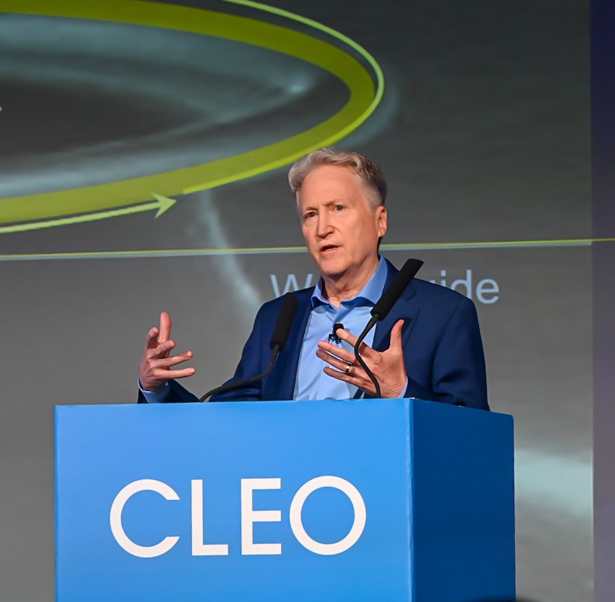 Today at the #CLEO24 plenary - Gihan Kamel, Principal Scientist, SESAME and Helwan University Cairo, and Kerry Vahala, Professor of Applied Physics, Caltech, investigated DEI and science and innovations in laser science!