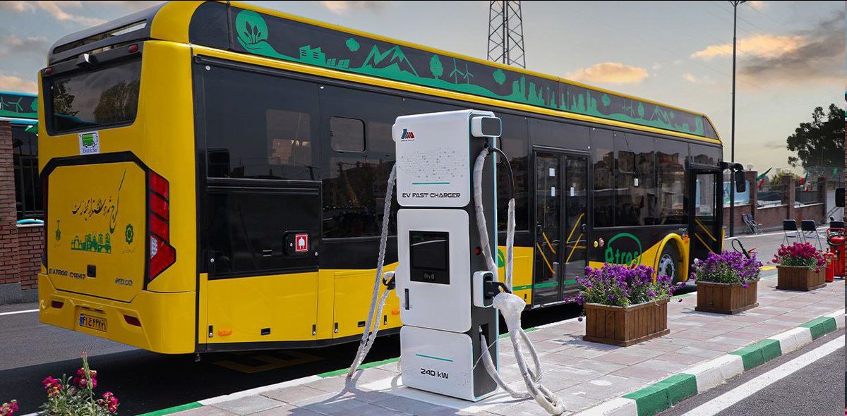 ⚡️🇮🇷| City of Karaj moves toward EV tech integration 40 electronic buses, designed & built by an Iranian firm Iran Khodro Diesel, were just added to public transpiration. The charging station, needed for them, was made by Iran's MAPNA group.