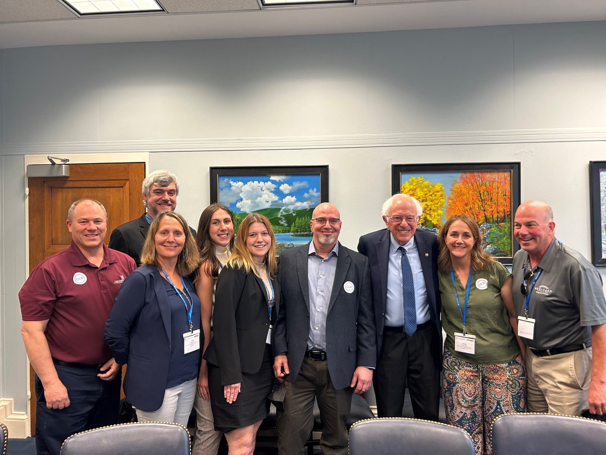Thank you, @SenSanders, for taking time to meet with the @ESOPAssociation's employee owner delegation from Vermont, and for being a longstanding champion of employee ownership! #TEANational24