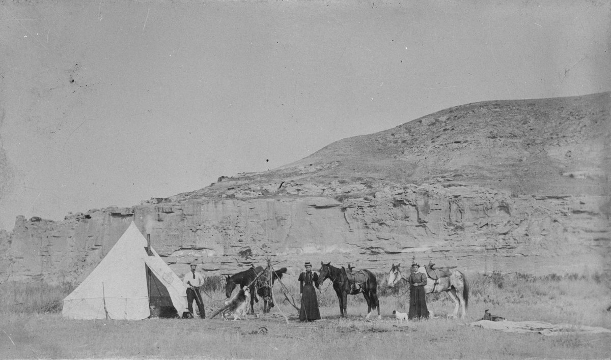Writing on Stone, Northwest Territories, 1897 (A1608).