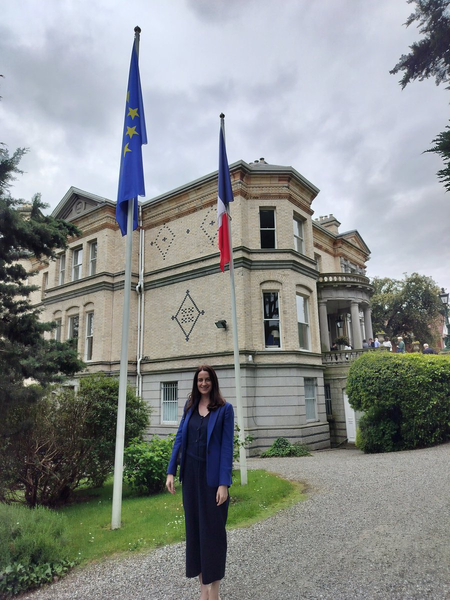 Immensely grateful to His Excellency @vincentguerend for hosting the Irish Space Association today at his ambassadorial residence. Great for the @SpaceMedIreland team to catch up with @SpaceNorah also! 🚀🚀🚀🚀🩺🩺🩺🩺 🇫🇷🇫🇷🇫🇷🇫🇷🇮🇪🇮🇪🇮🇪🇮🇪