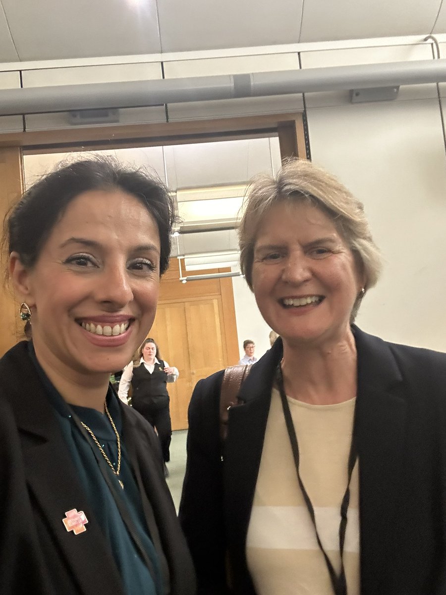 RavijyotSaggu's tweet image. @bigcatdoc Dr Levy+CEO @_SarahSleet highlighted key themes 4action that still persist, we also heard powerful patient testimony. Great also seeing like minded colleagues inc @rpharms @BTSrespiratory @NHSEngland Thankyou @JimShannonMP @LizTwistMP hosting #RespIsBest #AsthmaAction